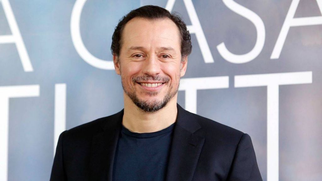 stefano accorsi