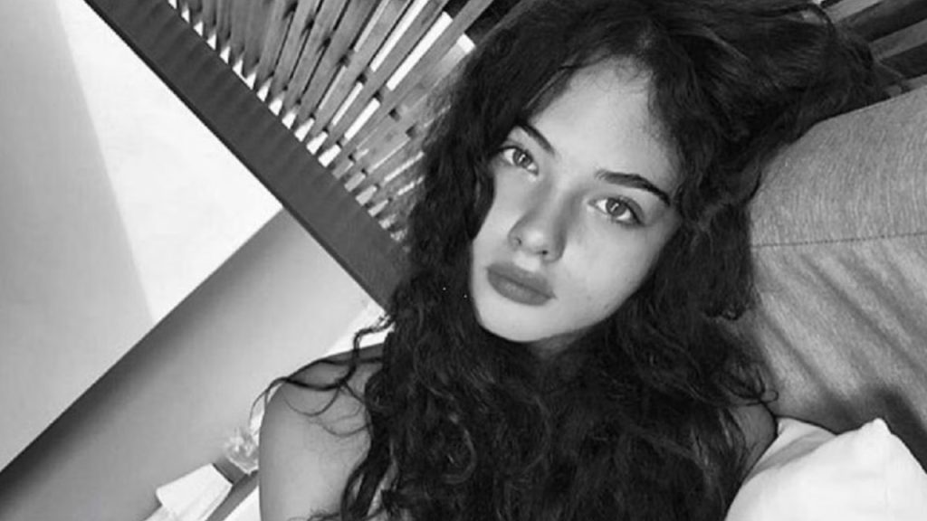 Deva Cassel