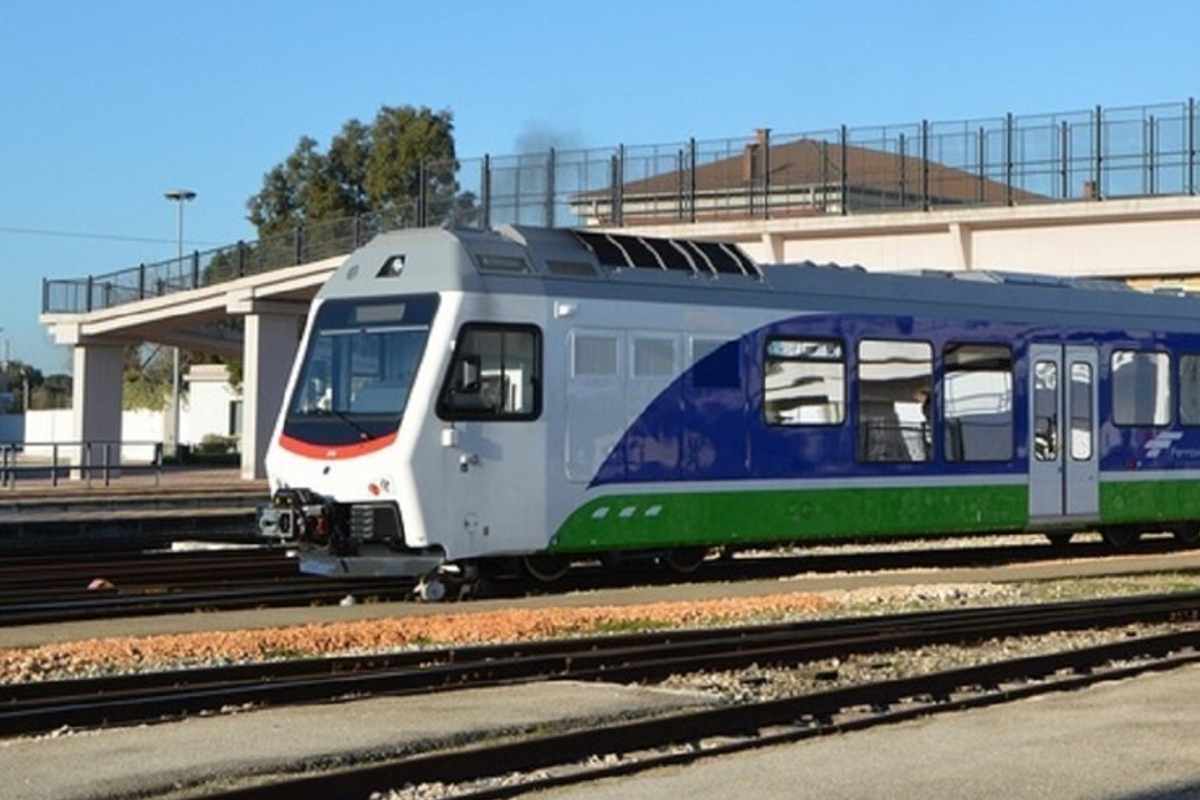 Sciopero generale 26 maggio 2023, cosa succede? Come cambiano gli orari dei mezzi di trasporto città per città