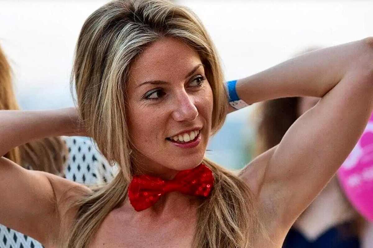 La tragedia di Veronica Amistadi, 41enne trovata morta insieme al figlio | L’ipotesi suicidio e la ricostruzione dei fatti