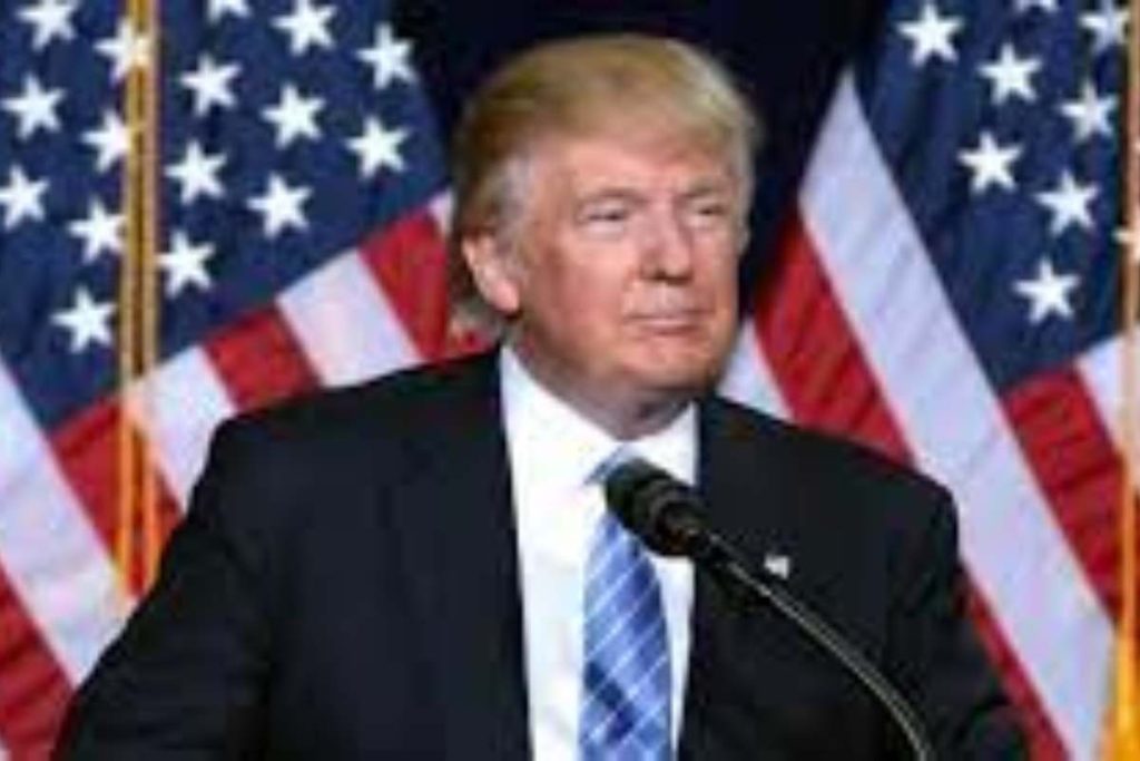 Donal Trump primeggia ai caucus in Iowa.