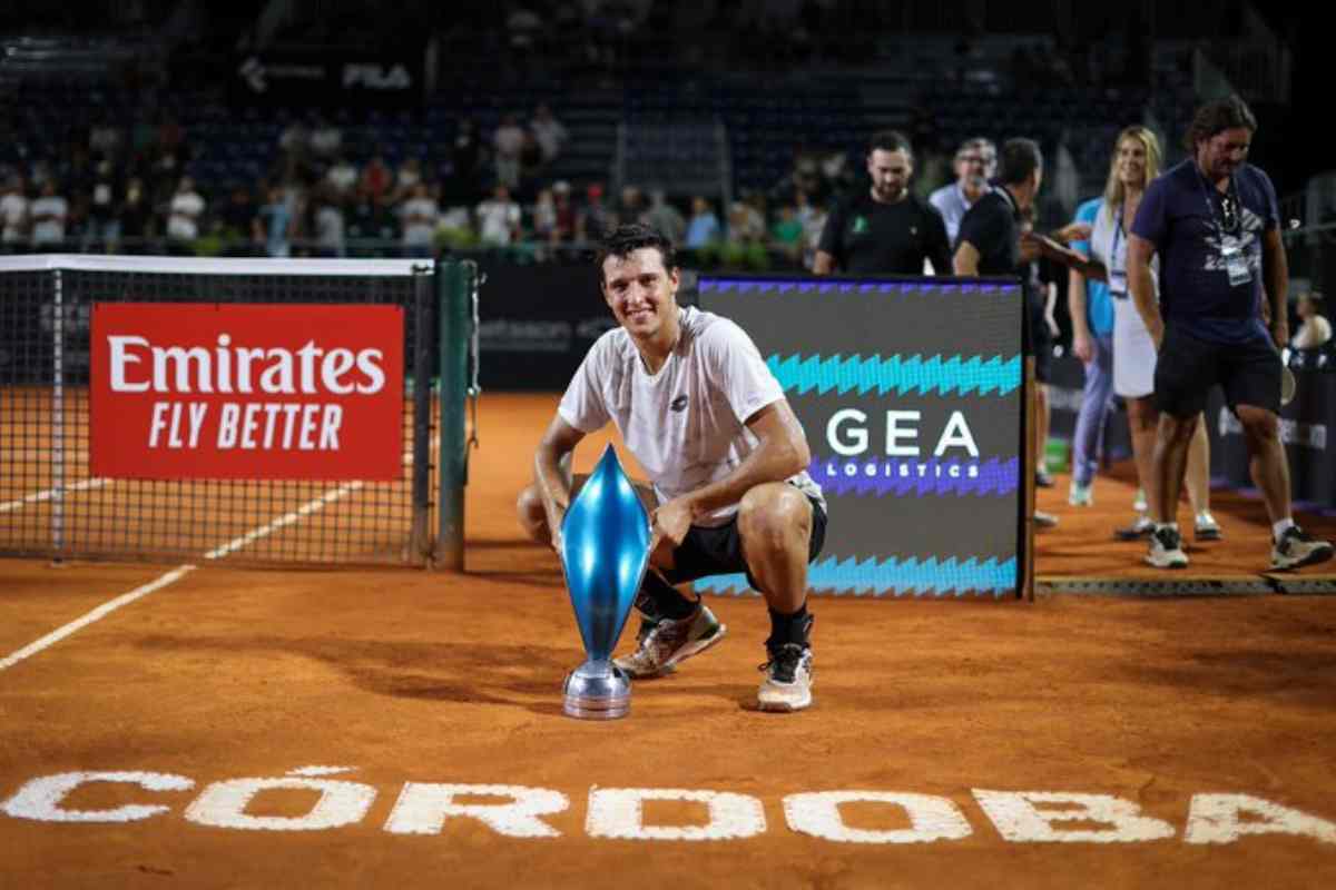 Luciano Darderi vince l'Atp 250 di Córdoba.
