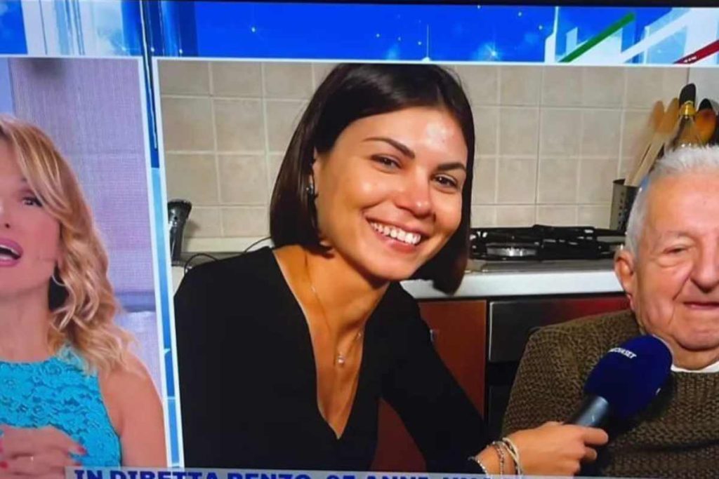 È morta ieri a 35 anni la giornalista Carlotta Dessì