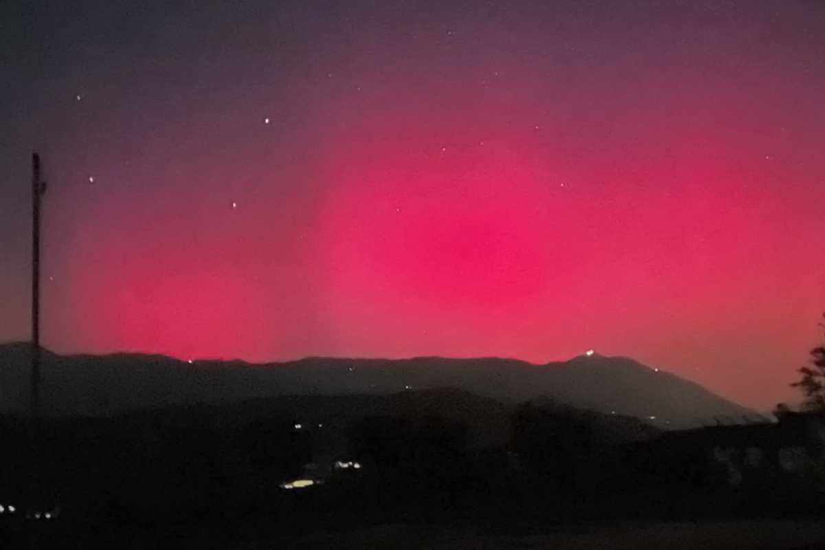 Stable Auroral Red Arches